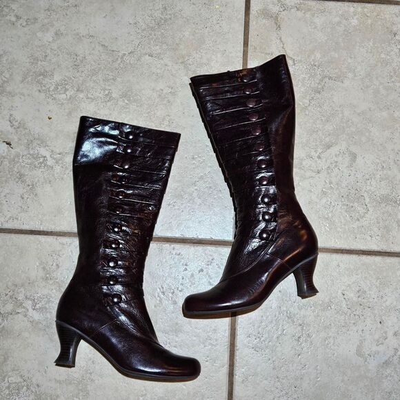 vintage whimsigoth cottagecore dark brown leather miz mooz astor boots - Picture 4 of 8